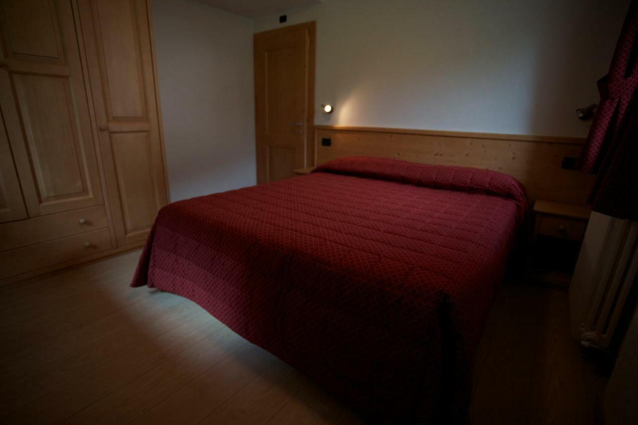 Chalet Del Bosco Valdisotto Eksteriør billede